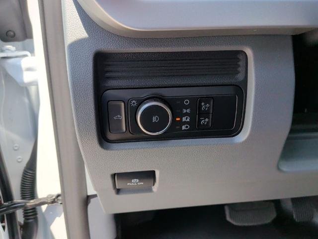 New 2026 Oxford White Ford F-350® XL image 60