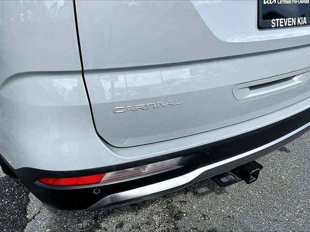 Certified Used 2023 White Kia SX image 32