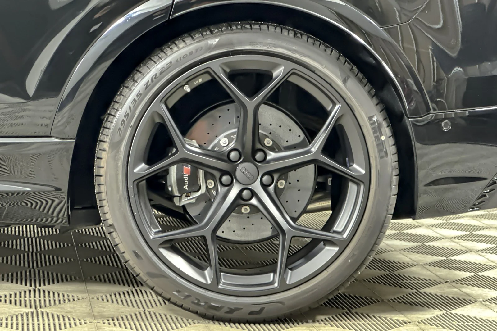 2026 Audi RS Q8 Base - Photo 23