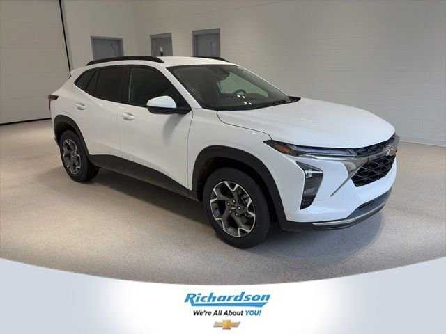 2026 Chevrolet Trax LT's photo