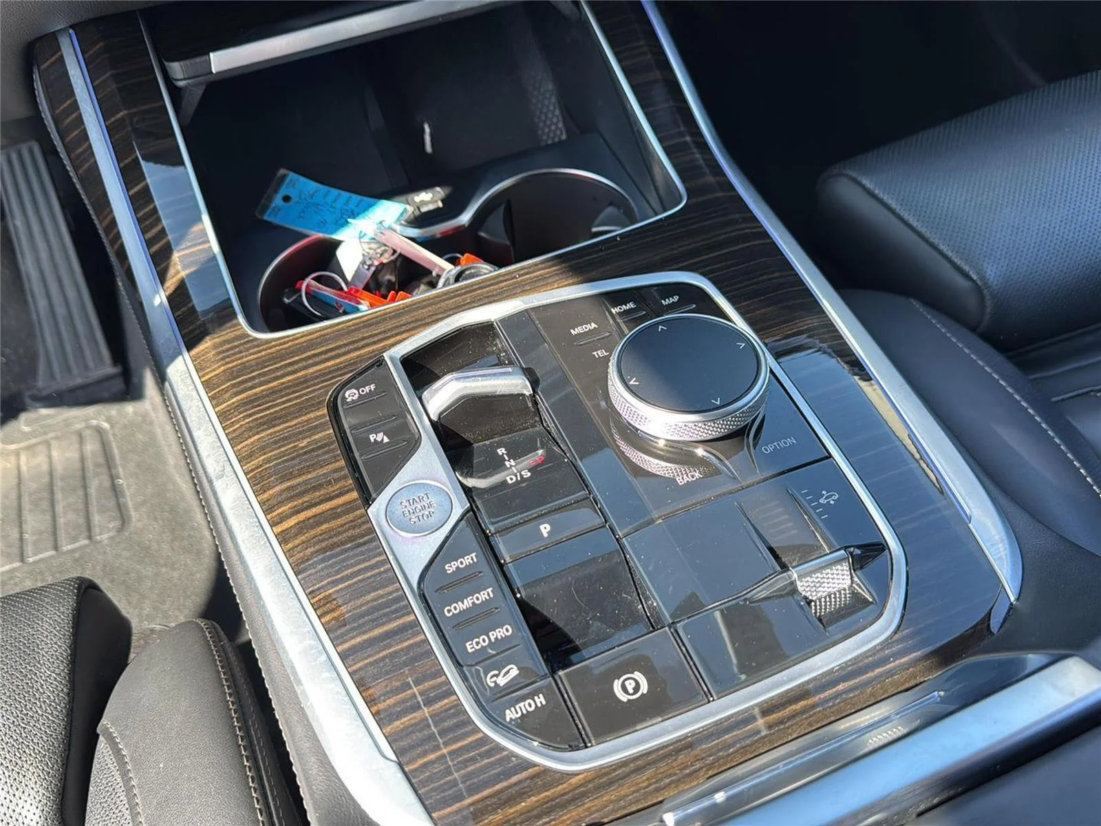 2025 BMW X7 40i - Photo 26