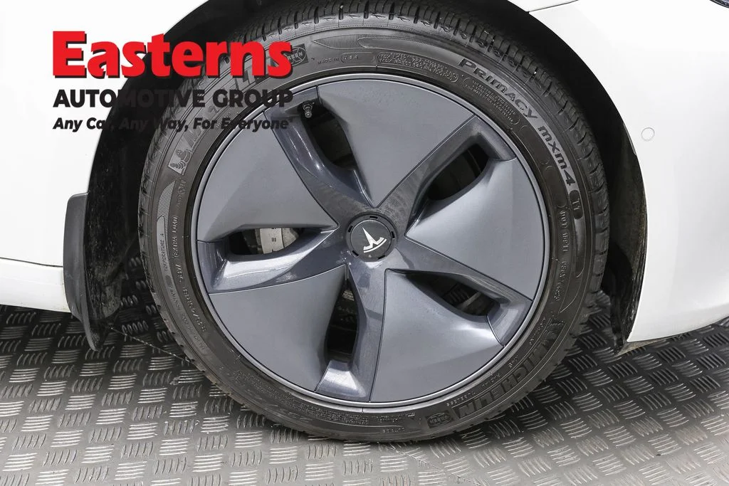 Used 2020 White Tesla Long Range image 24