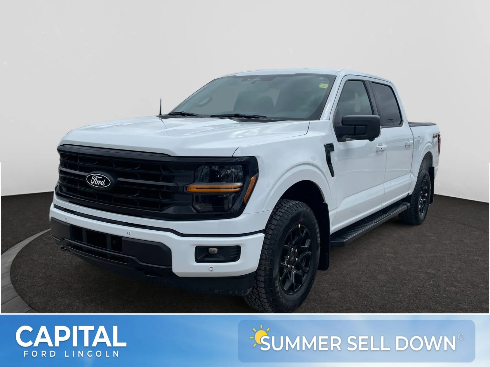New 2026 Oxford White Ford XLT image 1