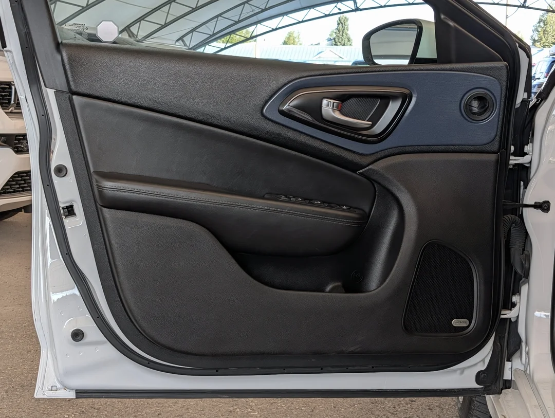 Certified Used 2016 White Chrysler S - 8.4 Touchscreen - V-6 - ParkView Camera & MOre image 11