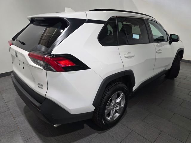 Certified Used 2025 White Toyota XLE image 5