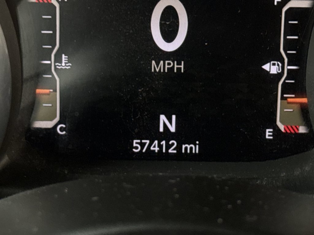 Used 2018 Gray Clearcoat Jeep Unlimited Sahara image 22