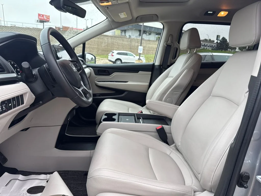 2025 Honda Odyssey EX-L - Photo 9
