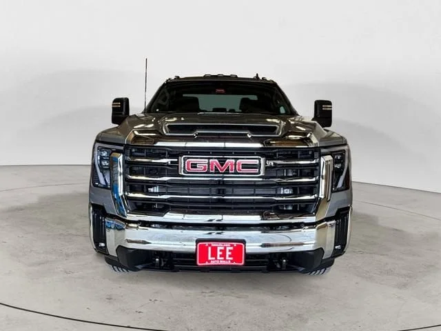 New 2026 Sterling Metallic GMC SLE image 9