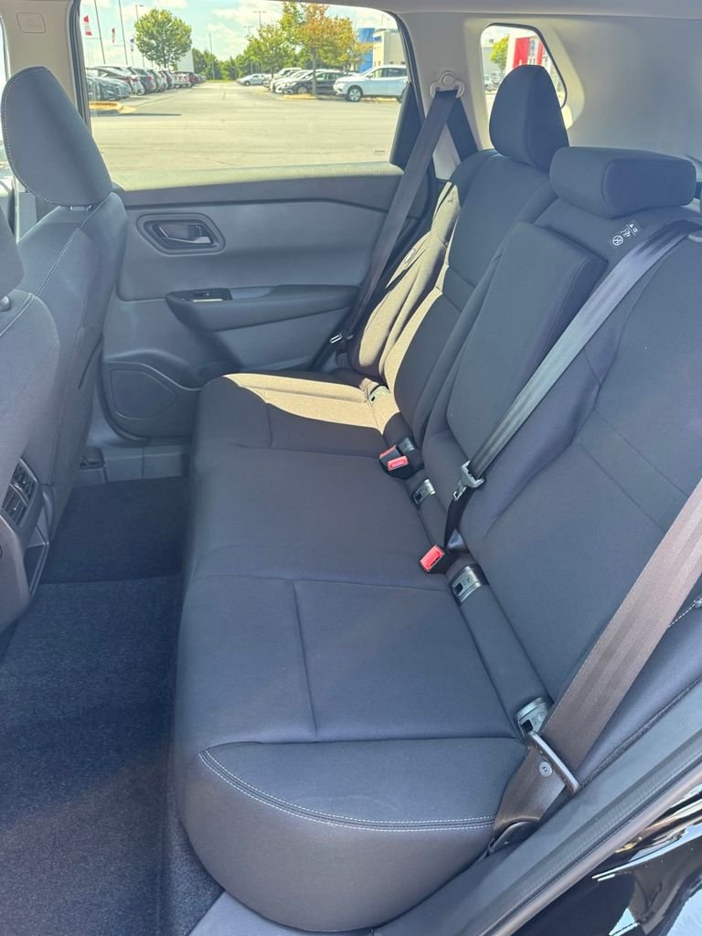 2026 Nissan Rogue S - Photo 13