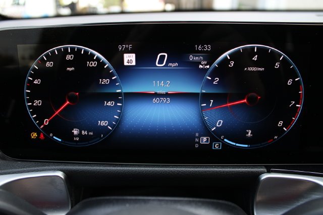 Used 2022 Black Mercedes-Benz GLB 250 image 14