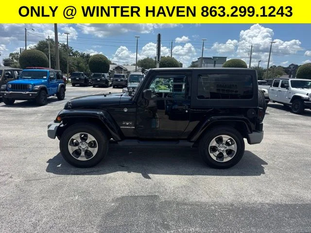 Used 2017 Black Jeep Sahara image 5
