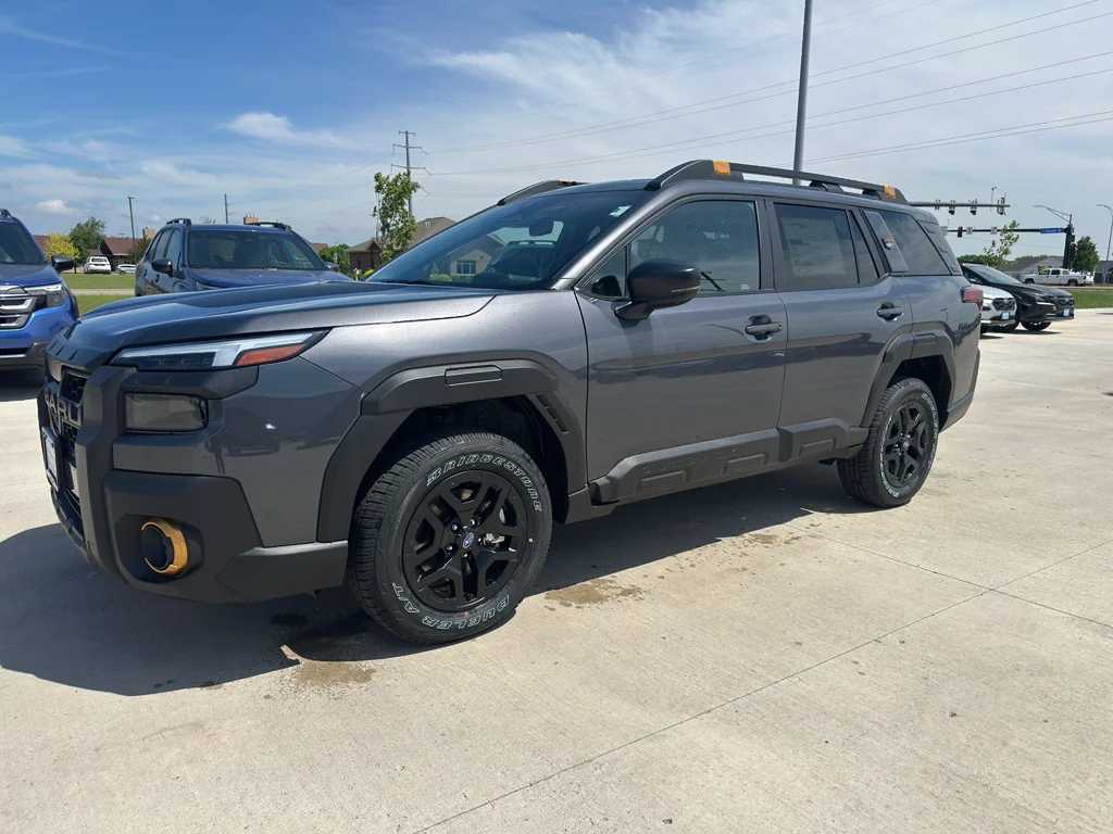 New 2026 MAGNETITE GRAY METALLIC Subaru Wilderness image 2