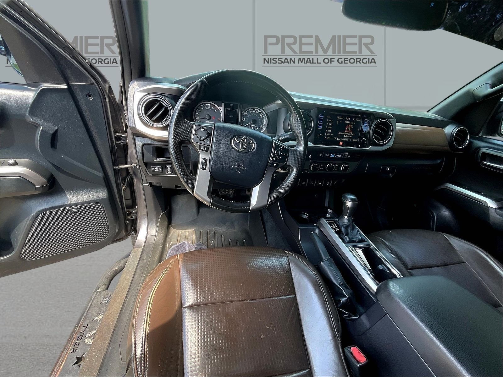 Used 2016 Gray Toyota Limited image 11