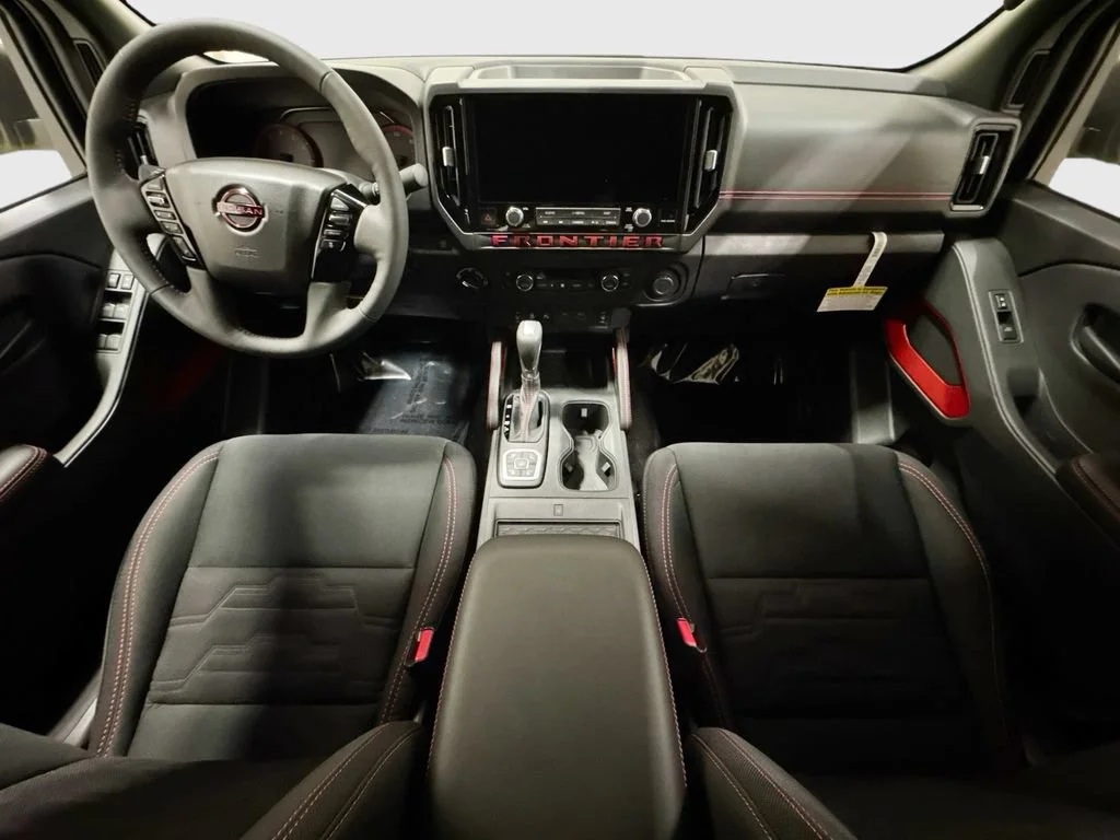 2026 Nissan Frontier PRO-4X - Photo 6