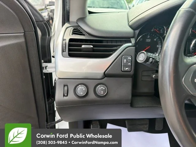 Used 2017 White Chevrolet LT image 15