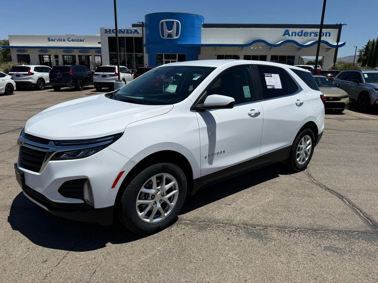 2024 Chevrolet Equinox LT - Photo 1