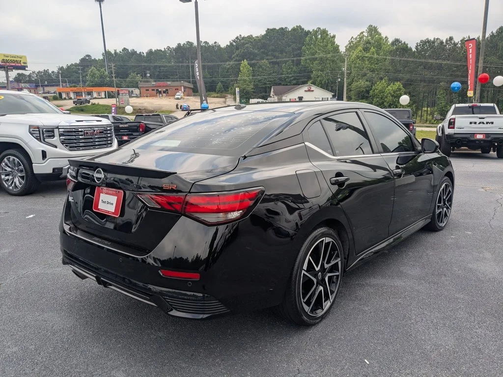 Used 2024 Super Black Nissan SR image 5