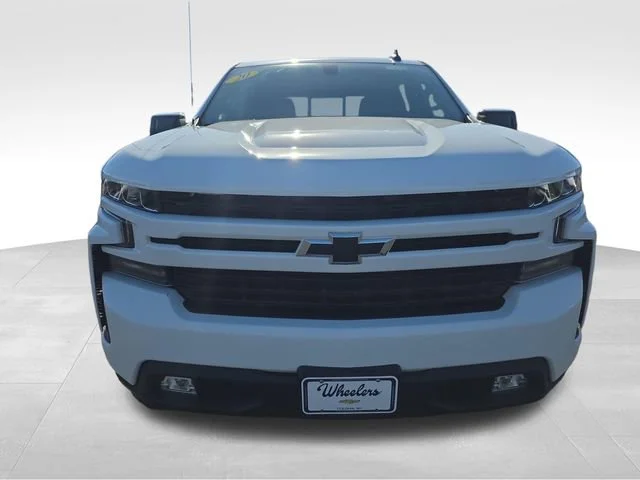 Used 2020 SUMMIT WHITE Chevrolet RST image 8