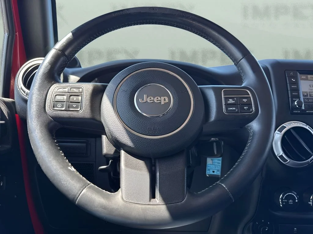 Used 2012 Red Jeep Unlimited Rubicon image 12