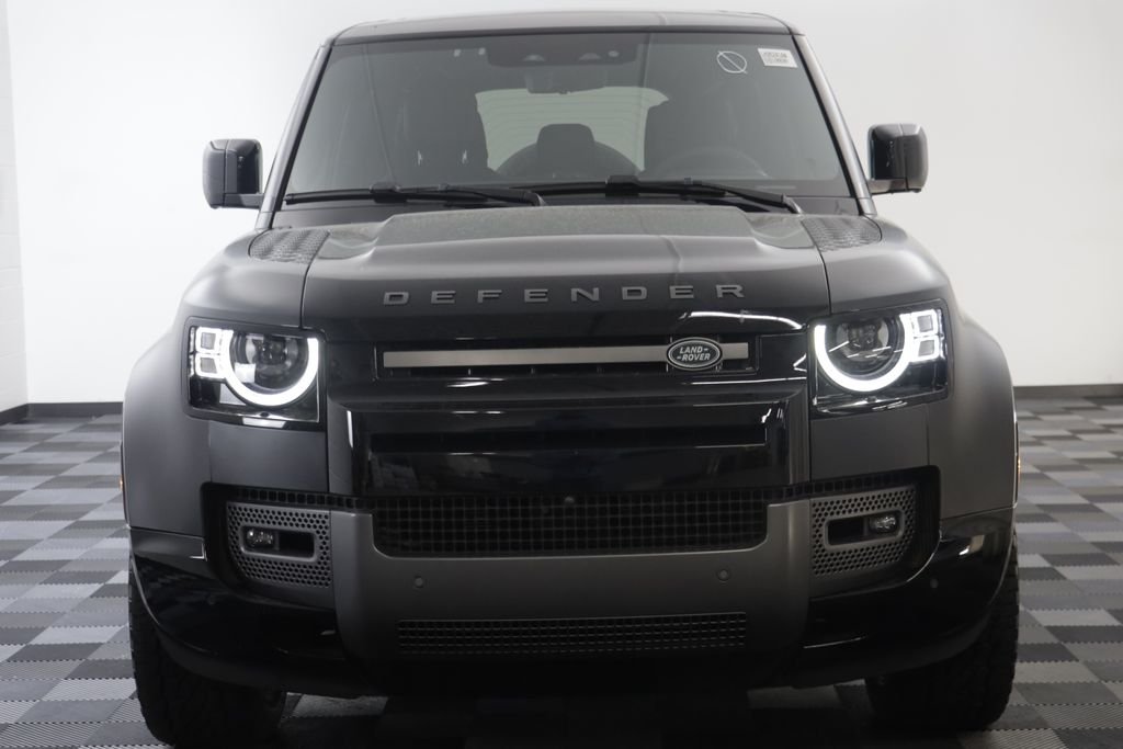 Used 2023 Gray Land Rover Carpathian Edition image 23