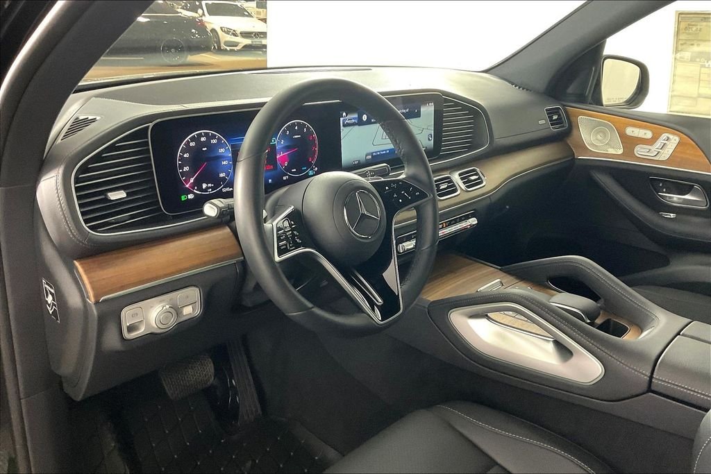 New 2026 Obsidian Black Metallic Mercedes-Benz GLE 350 image 6