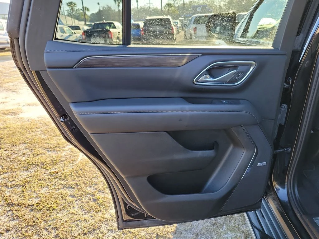Used 2024 Black Chevrolet LT image 32