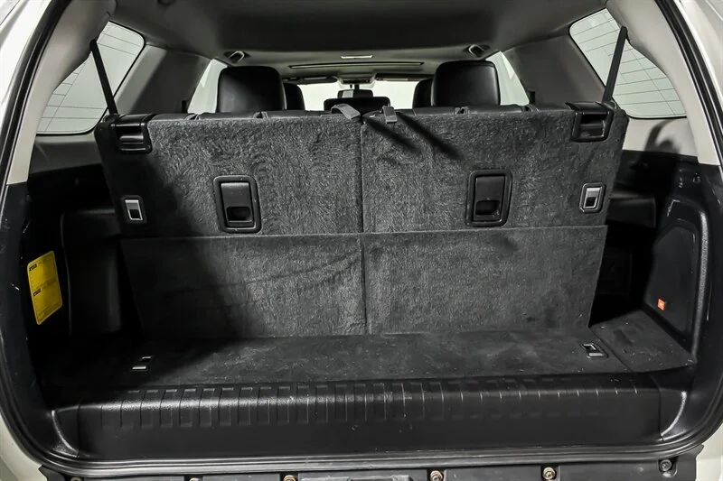Used 2018 Blizzard Pearl Toyota Limited image 11