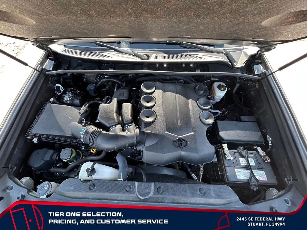Used 2019 Gray Toyota Limited image 23
