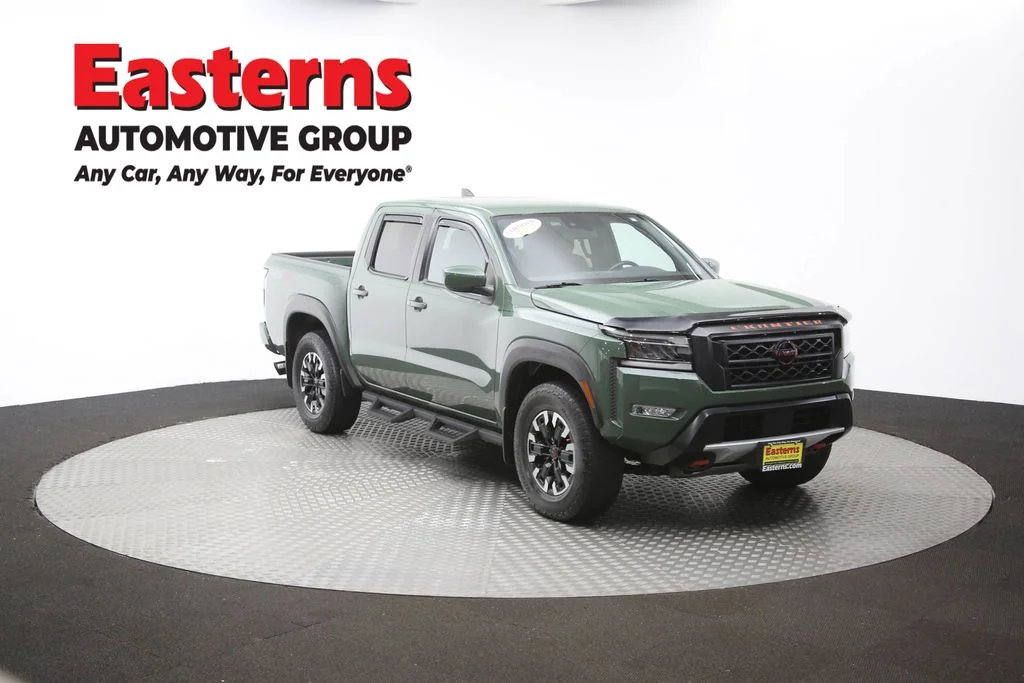 Used 2023 Green Nissan PRO-4X image 51