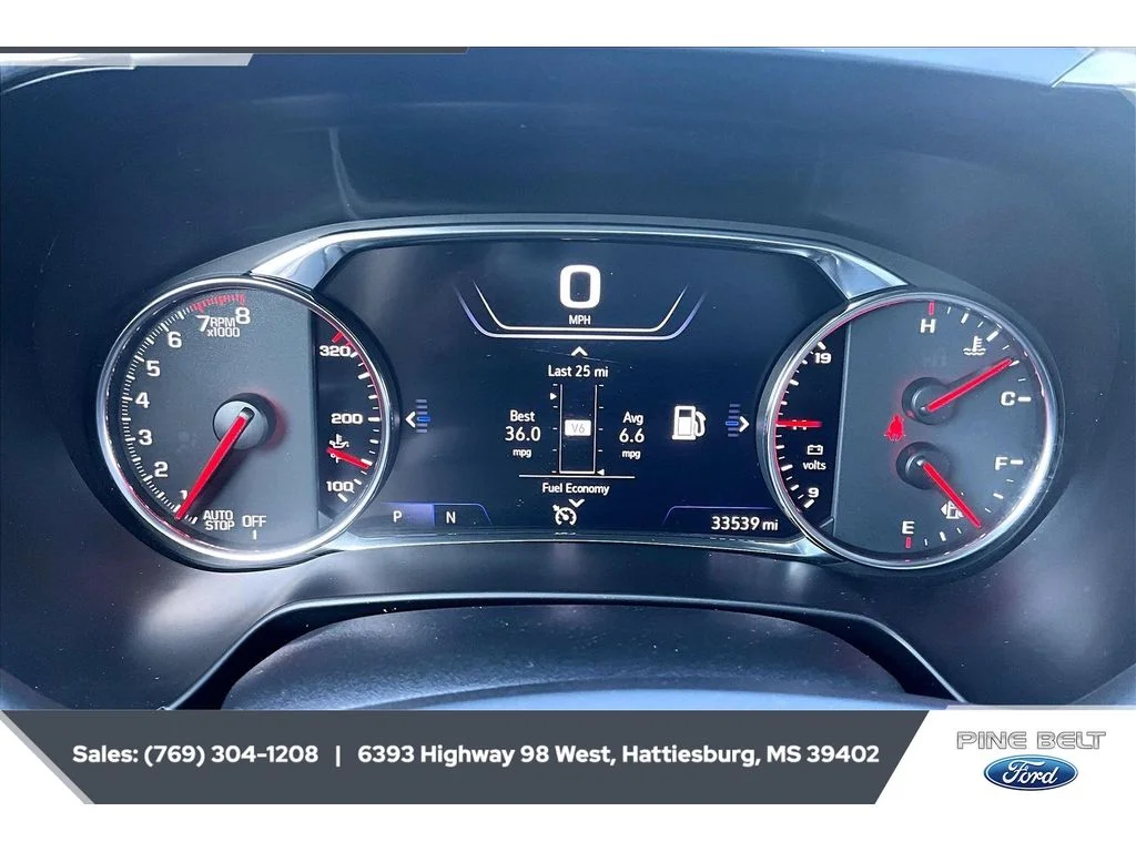 Used 2025 Sterling Gray Metallic Chevrolet RS image 14