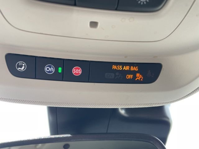 Used 2023 Black Buick Essence image 39