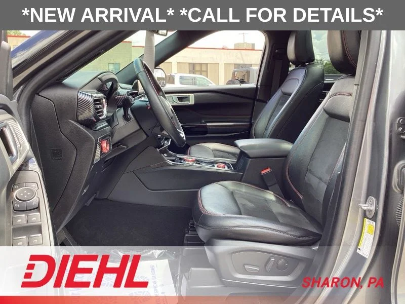 Used 2022 Gray Ford ST-Line image 24