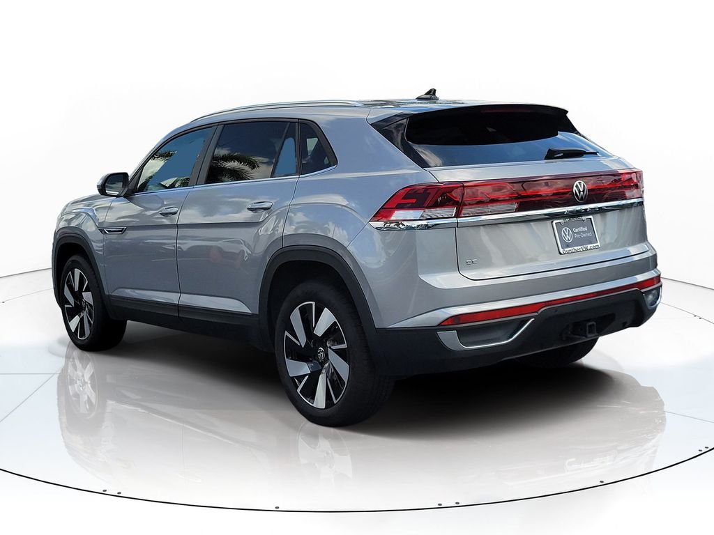 Certified Used 2026  Volkswagen SE w/Technology image 3