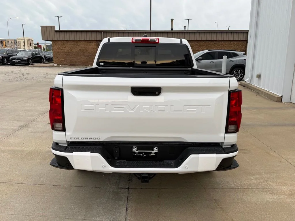 New 2026 White Chevrolet LT image 7