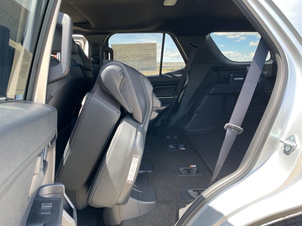 2026 Toyota 4Runner TRD Off-Road Premium - Photo 28