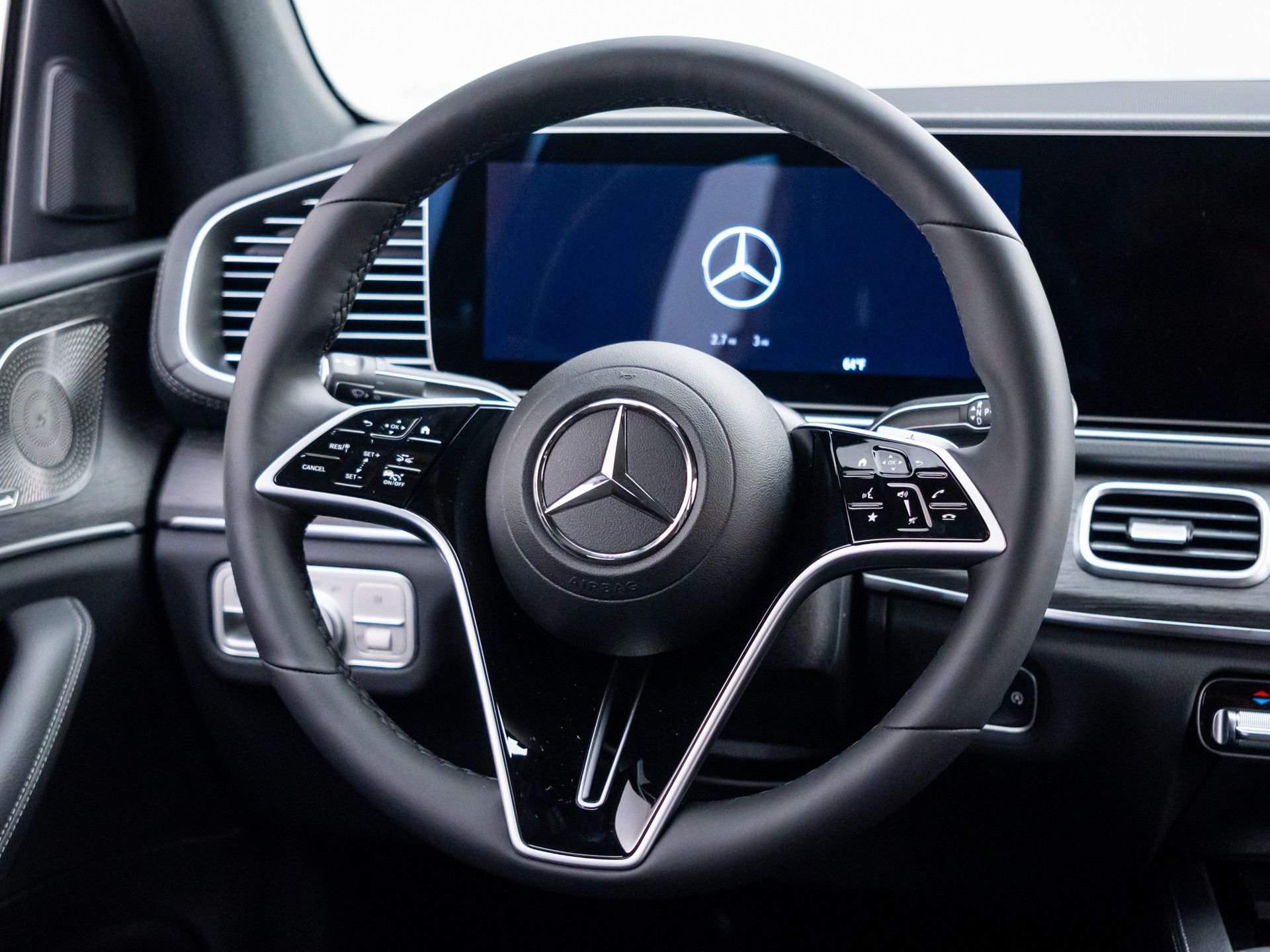 New 2026 Obsidian Black Metallic Mercedes-Benz GLE 450 Coupe image 11