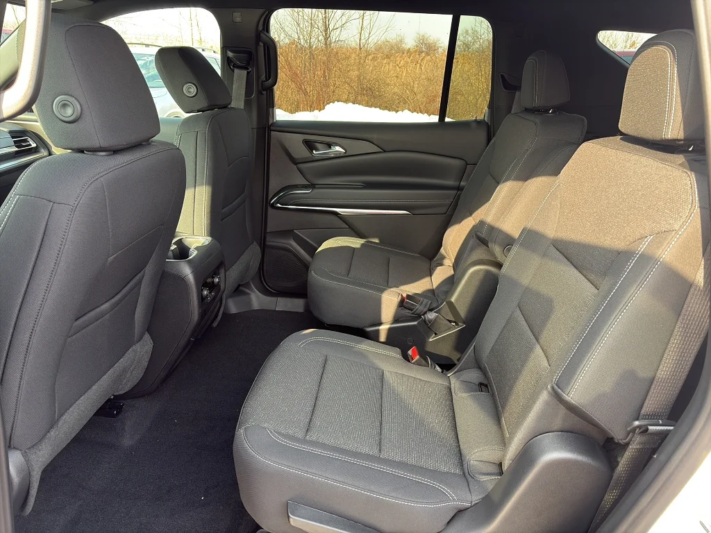 2026 Chevrolet Traverse LT - Photo 7