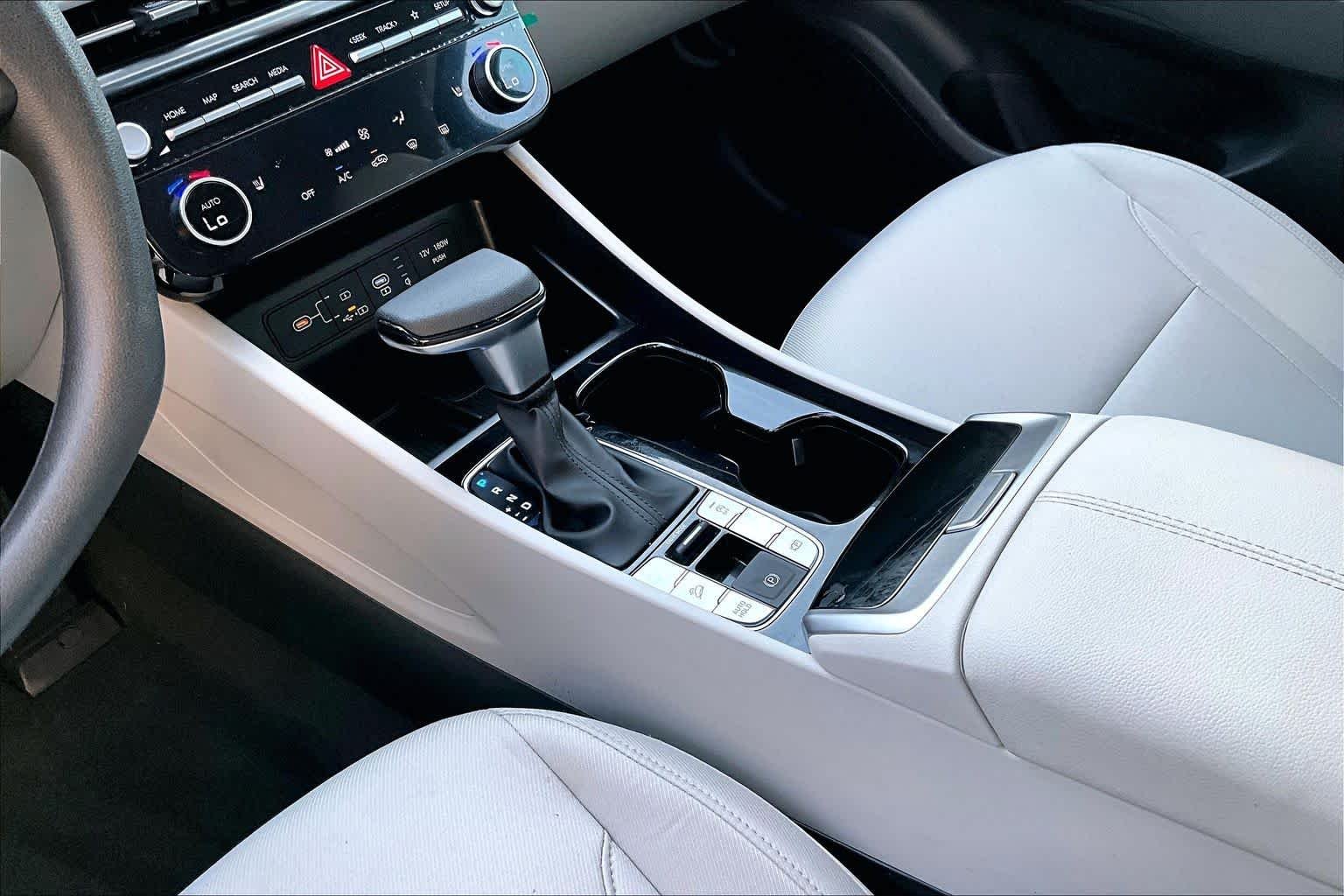 2025 Hyundai Tucson SEL - Photo 15