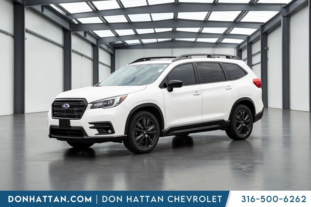 Used 2022 White Subaru Onyx Edition image 2