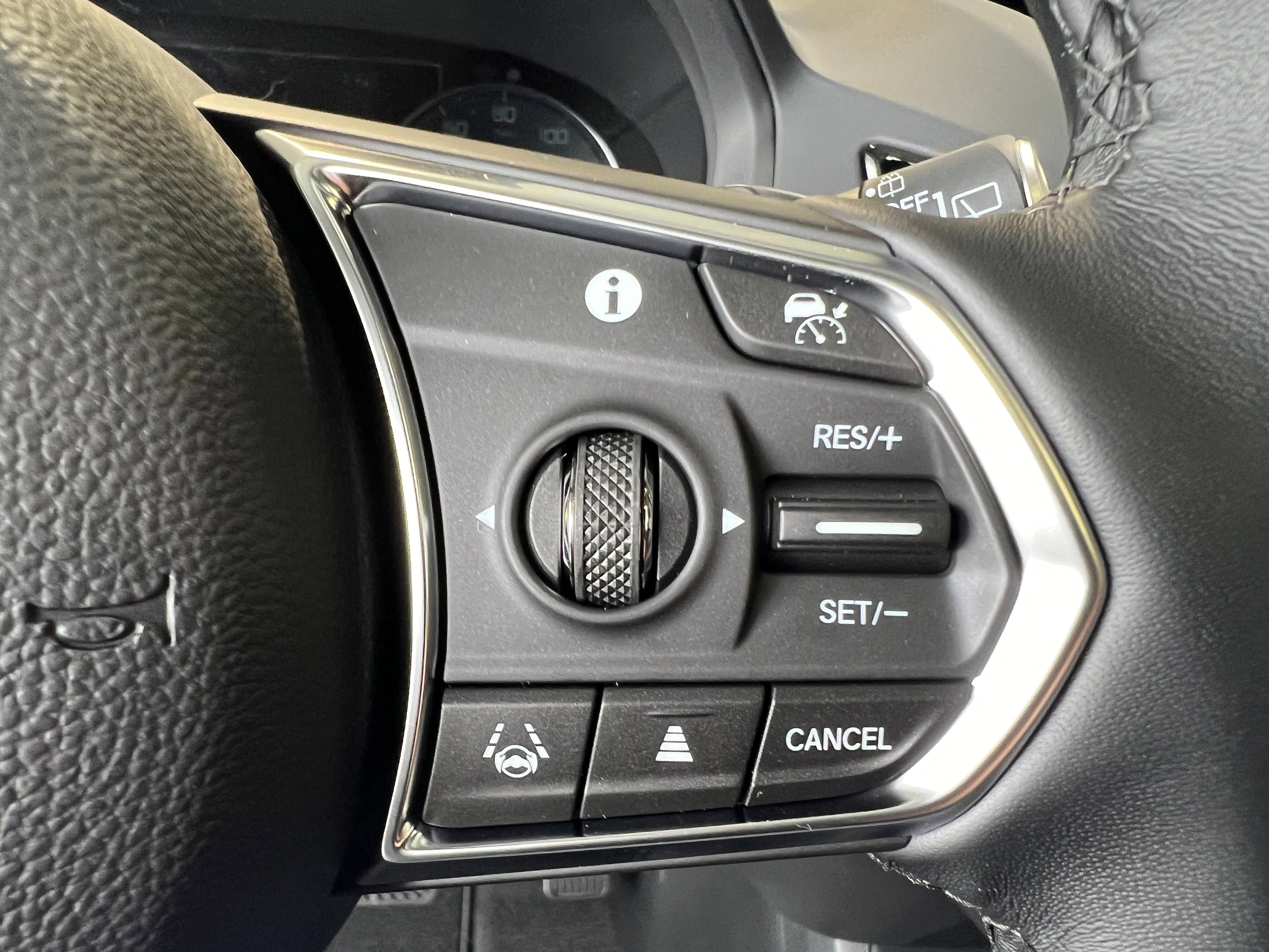 New 2026 Platinum White Pearl Acura  image 19
