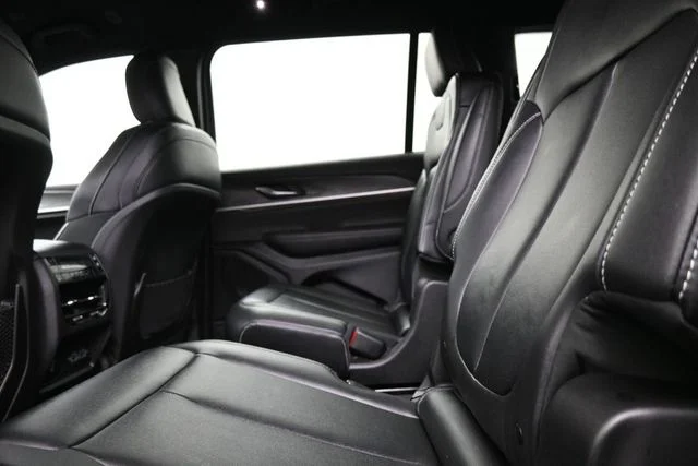 Used 2024 Black Jeep Limited image 11