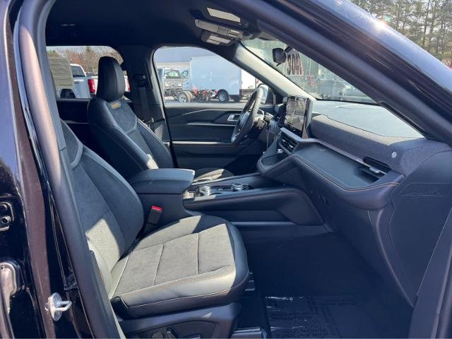 New 2026 Agate Black Metallic Ford Tremor® image 14