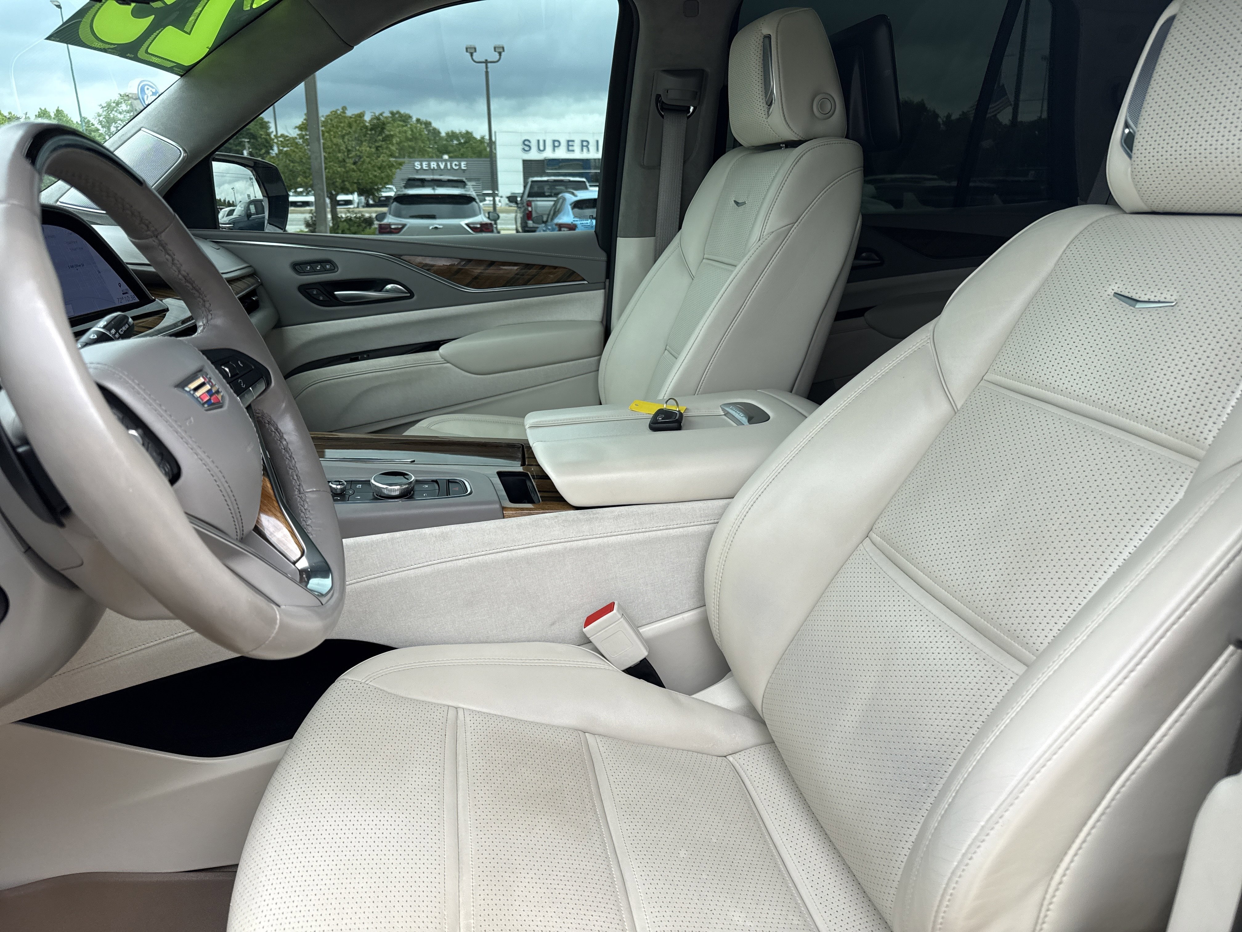 Used 2023 Sandstone Metallic Cadillac Sport Platinum image 5