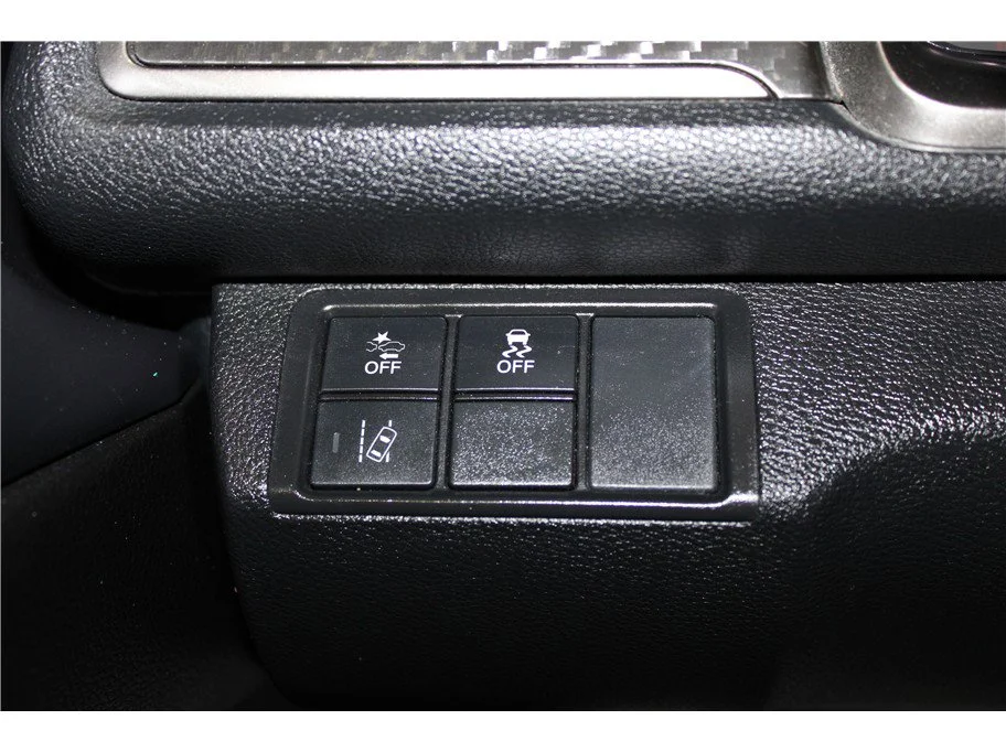 Used 2018 Black Honda Sport Touring image 29