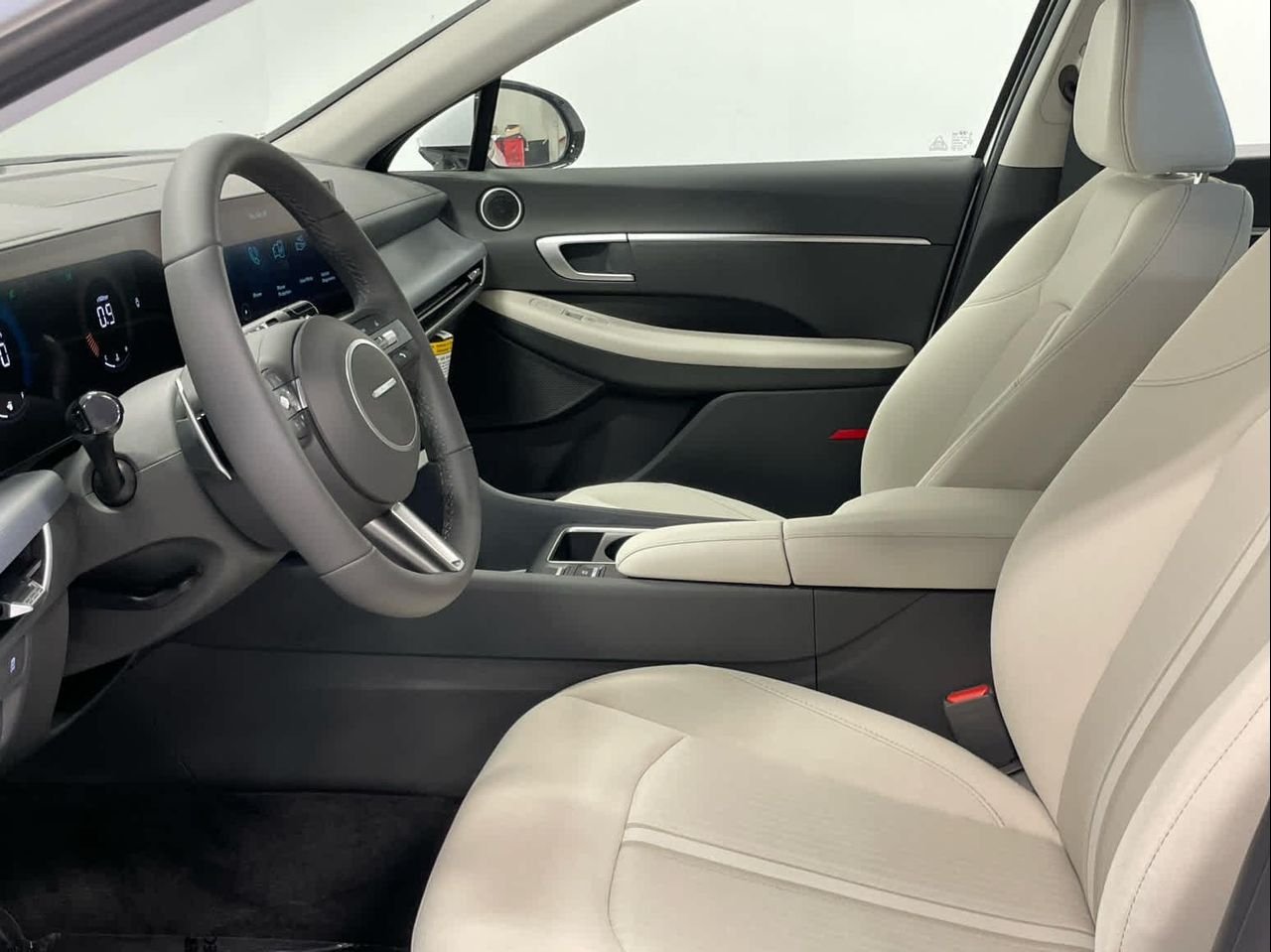 2026 Hyundai Sonata SEL - Photo 25