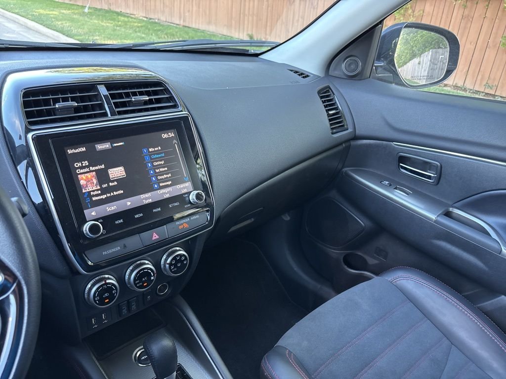 Certified Used 2025 Black Mitsubishi  image 33