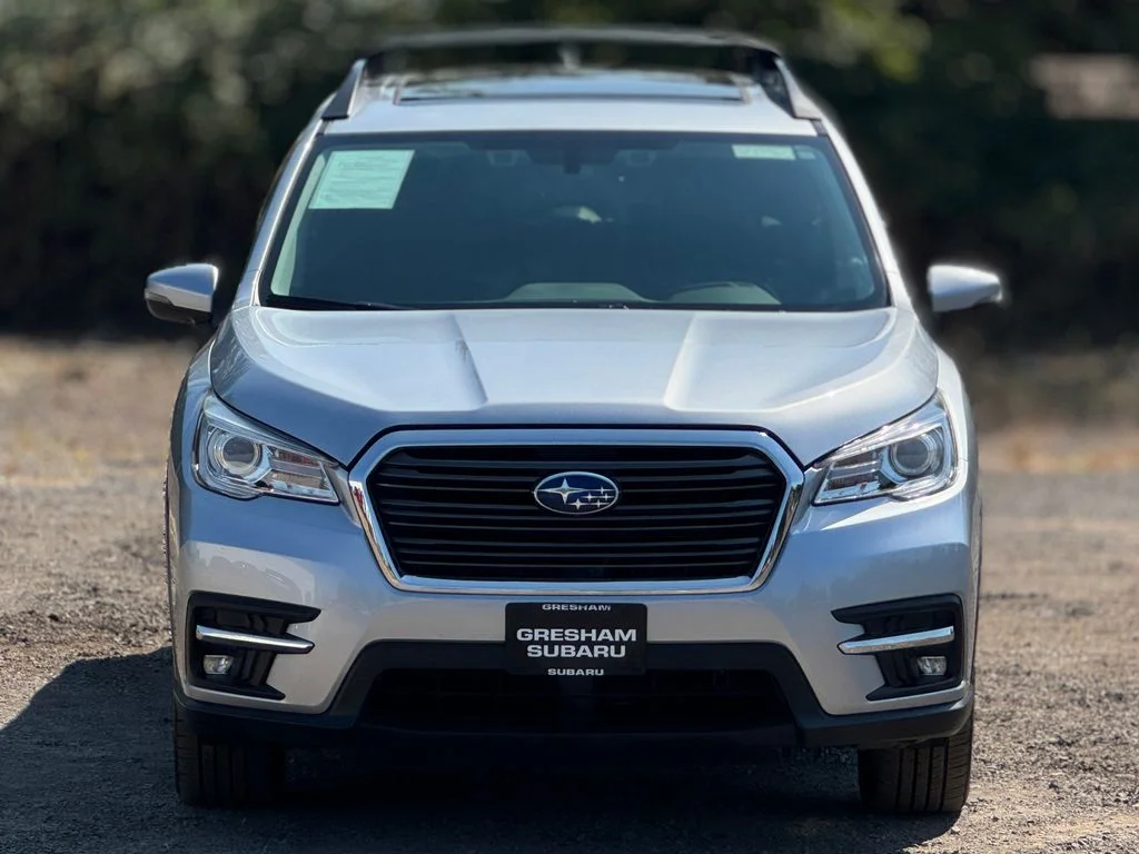 Used 2022 Silver Subaru Limited image 2