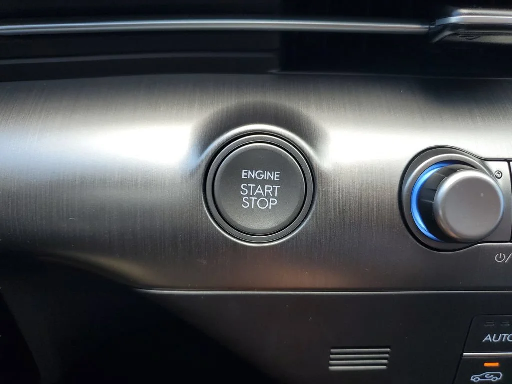 Used 2026 Gray Hyundai SEL Premium image 23