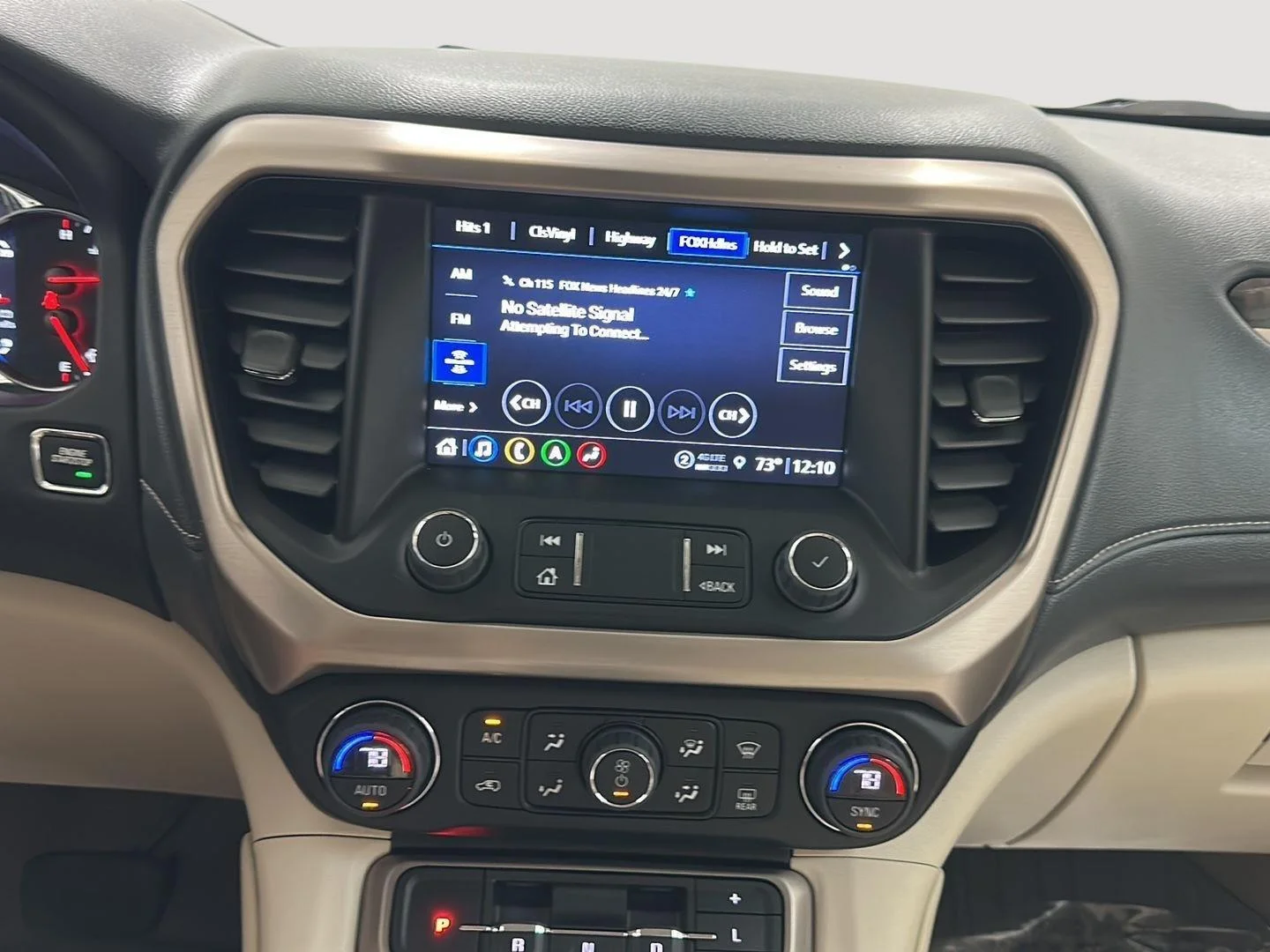 Used 2023 White Frost Tricoat GMC Denali image 12