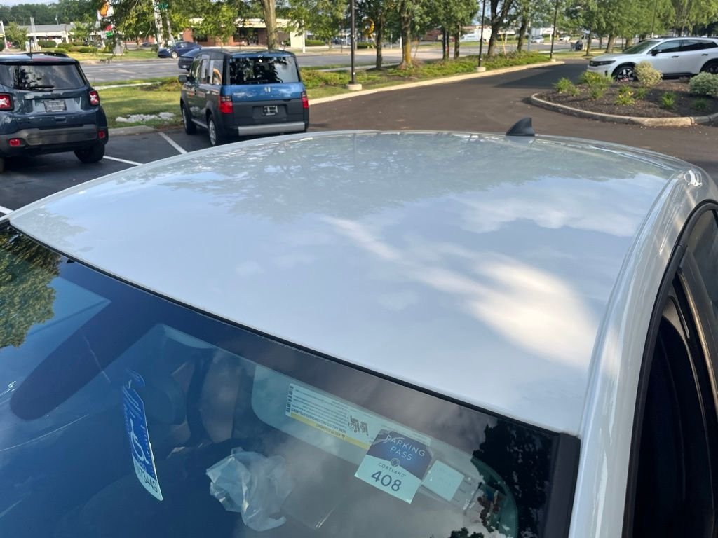 Used 2019 Summit White Chevrolet LS image 10